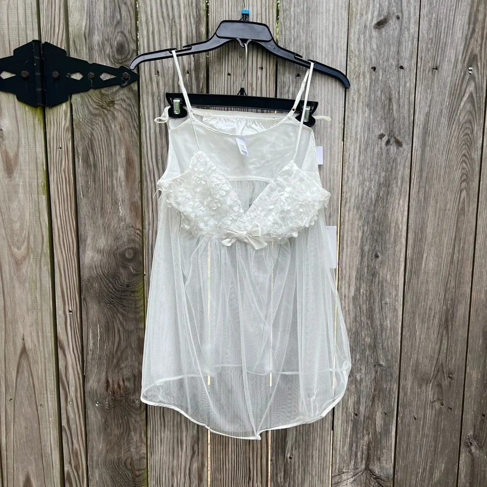 FLORES Ivory Babydoll Nightgown with underwear Women’s Large NWT NEW